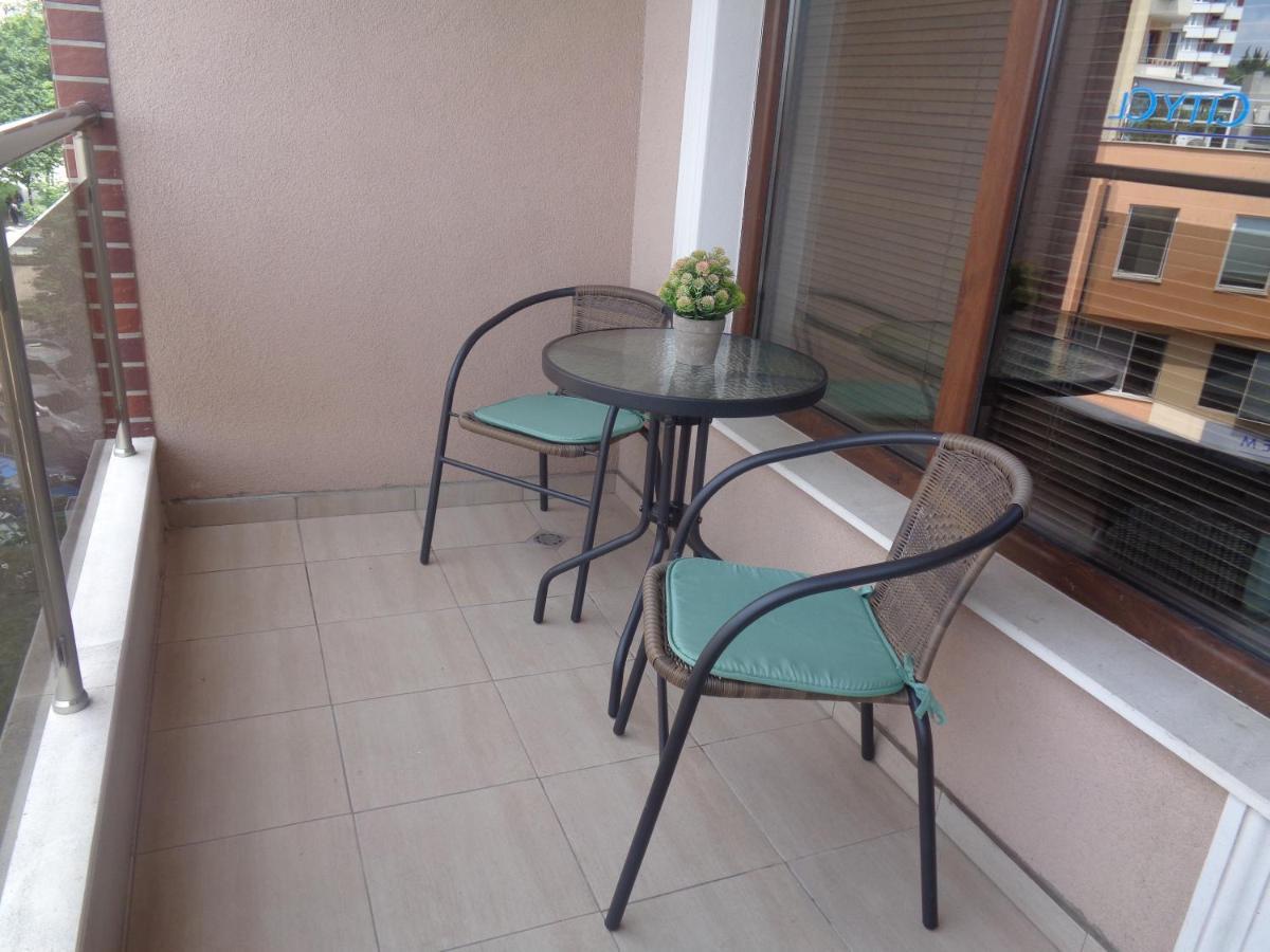 Home Relax Varna Exterior photo